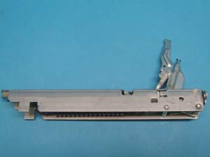 Zawias drzwi piekarnika Gorenje