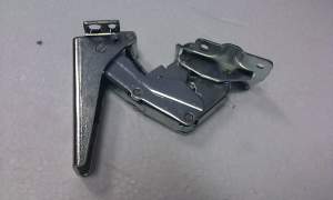 Zawias dolny lodówki do zabudowy